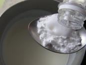 Ako vyčistiť liatinovú panvicu: 10 účinných metód