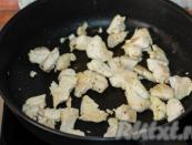 Жульен с курицей и грибами в сметанном соусе